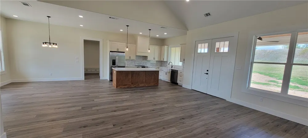 1439 Lone Star Lane Franklin, TX 77856