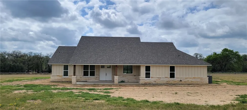 1439 Lone Star Lane Franklin, TX 77856