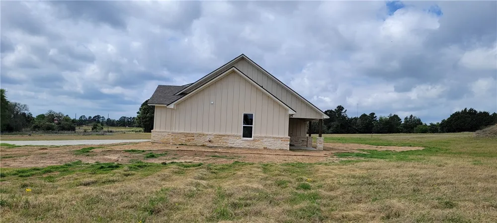 1439 Lone Star Lane Franklin, TX 77856