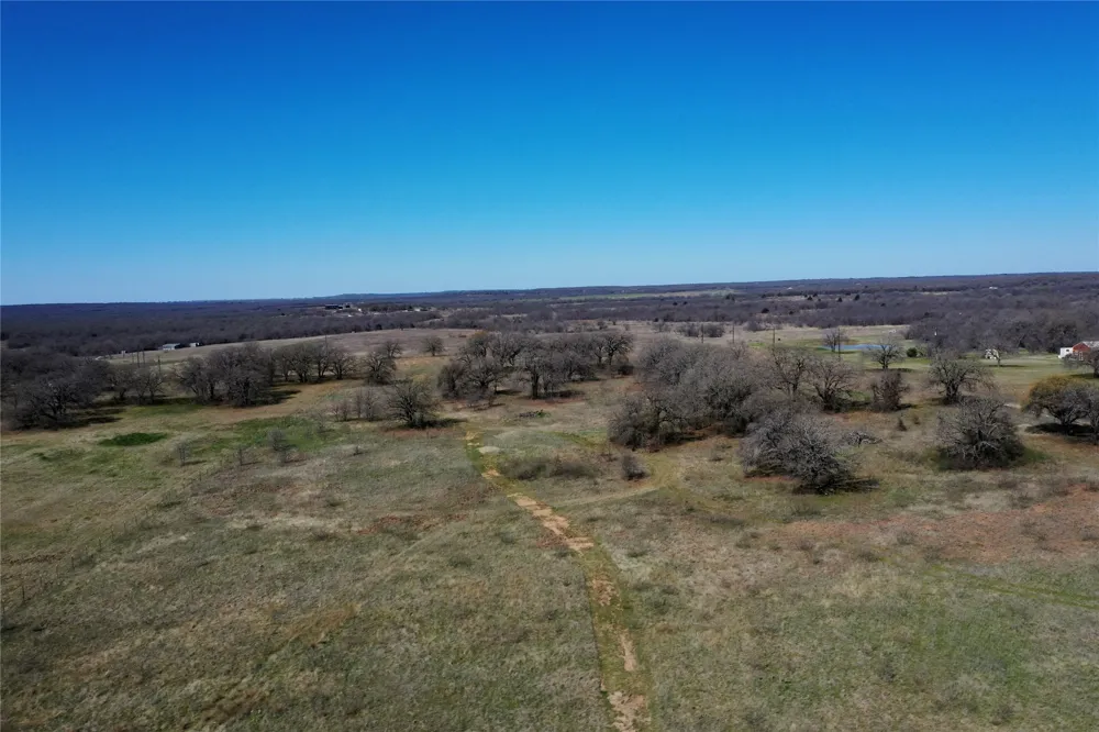 CR 1990 Chico, TX 76431