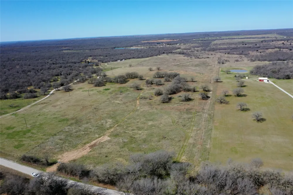 CR 1990 Chico, TX 76431