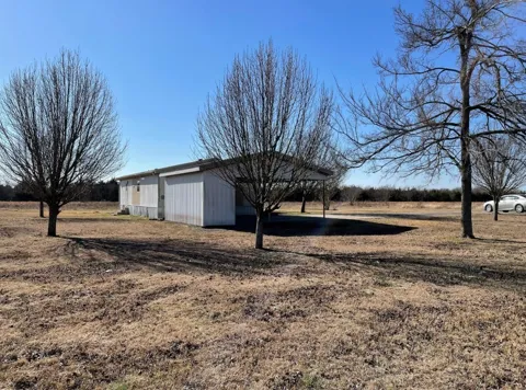 369 PRIVATE ROAD 4521
