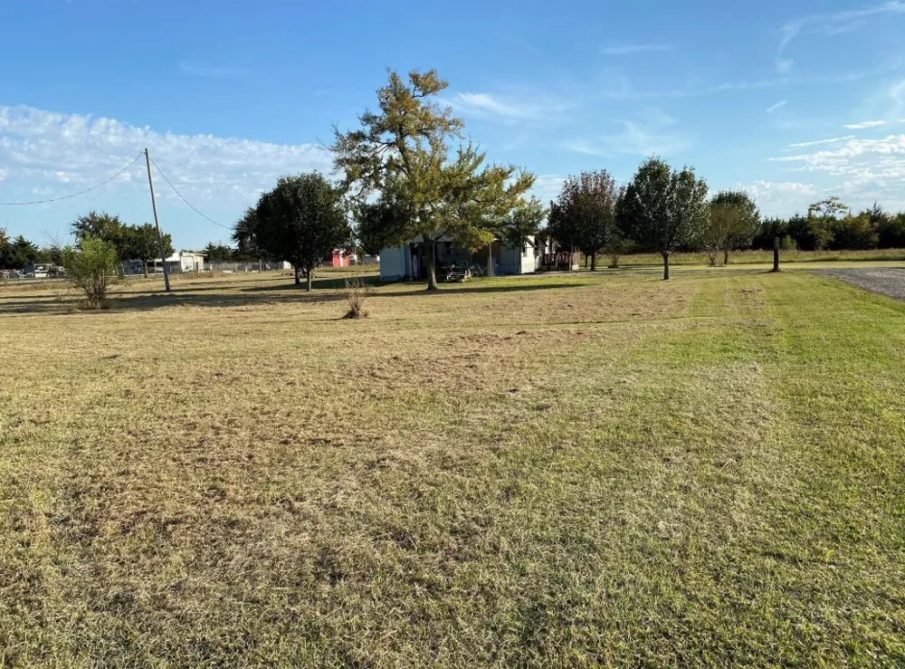 369 PRIVATE ROAD 4521 Wolfe City, TX 75496