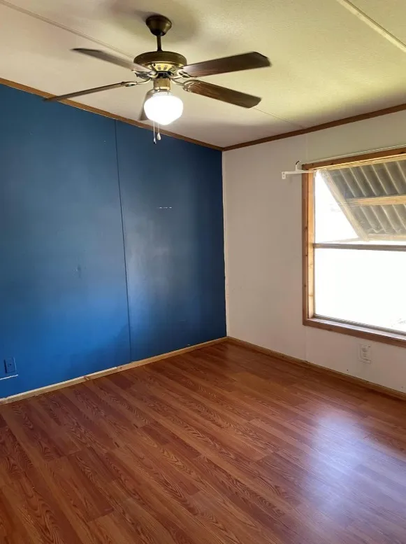 369 PRIVATE ROAD 4521 Wolfe City, TX 75496