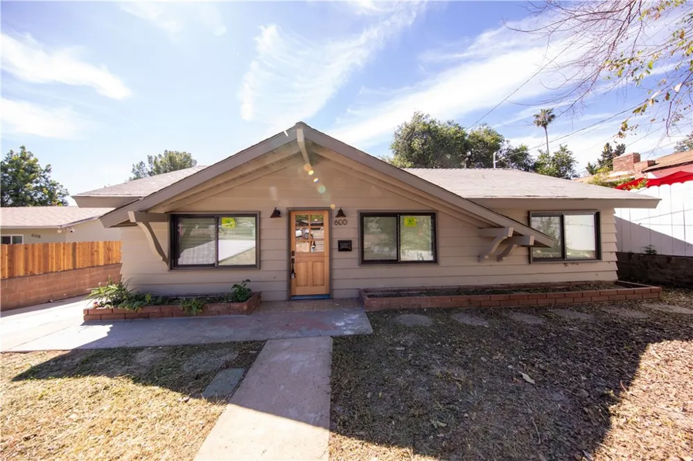 600 E Sierra Madre Sierra Madre, CA 91024