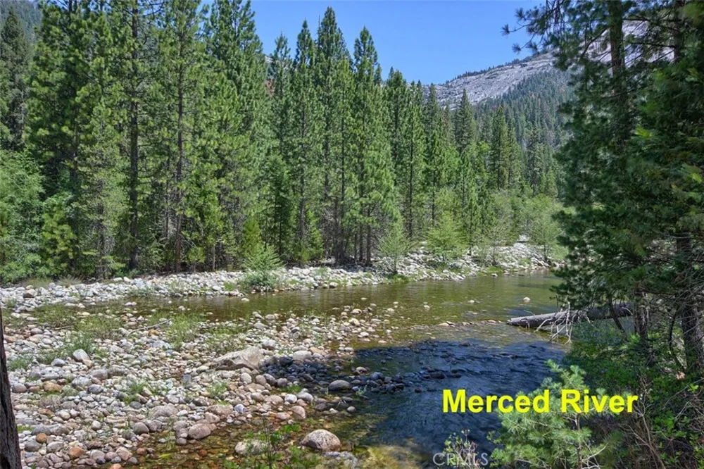 2628 W Bruce Wawona, CA 95389