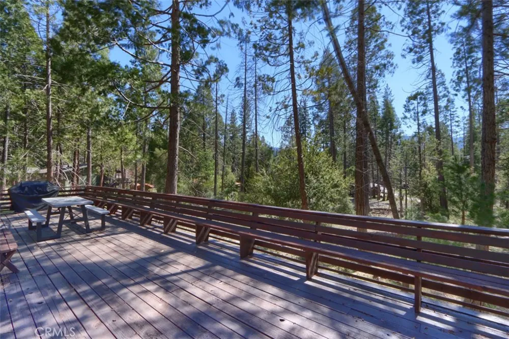 2628 W Bruce Wawona, CA 95389