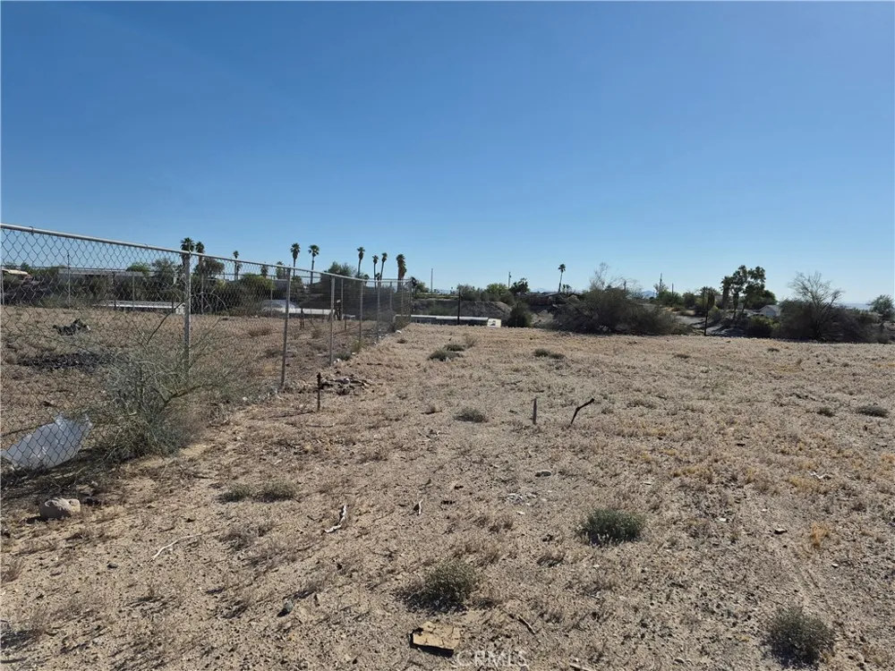 7373 Oneida Big River, CA 92242