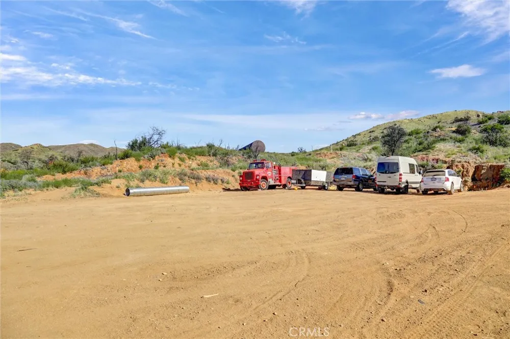 2 Decker Canyon Road Ortega Mountain, CA 92530