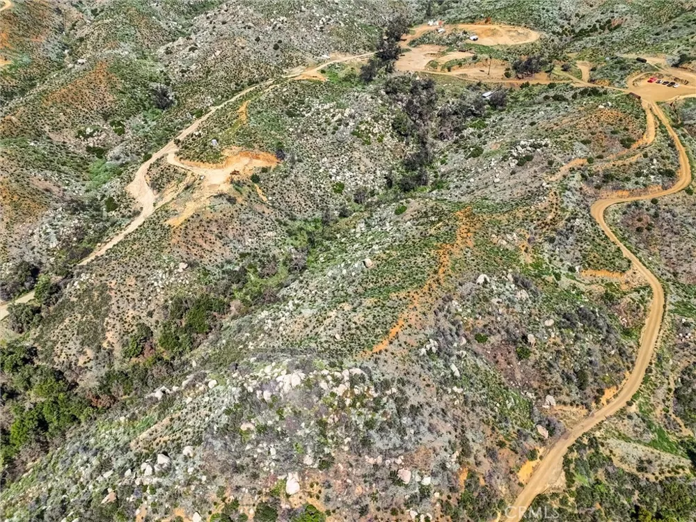2 Decker Canyon Road Ortega Mountain, CA 92530