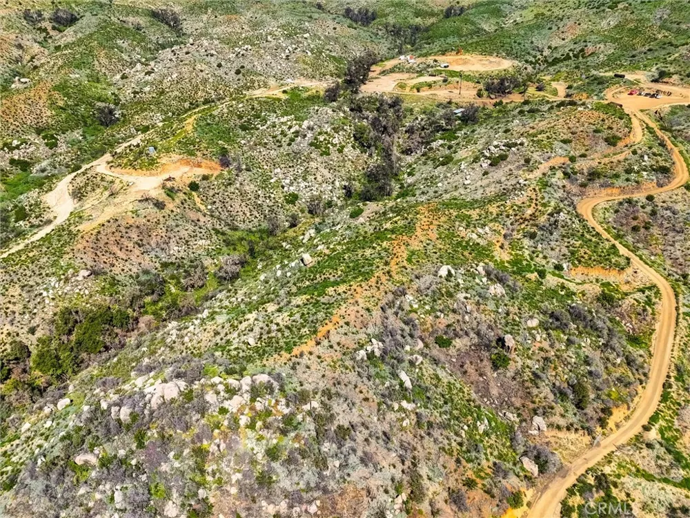 2 Decker Canyon Road Ortega Mountain, CA 92530