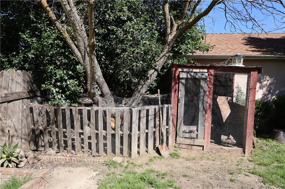 409 4th St. Corning, CA 96021