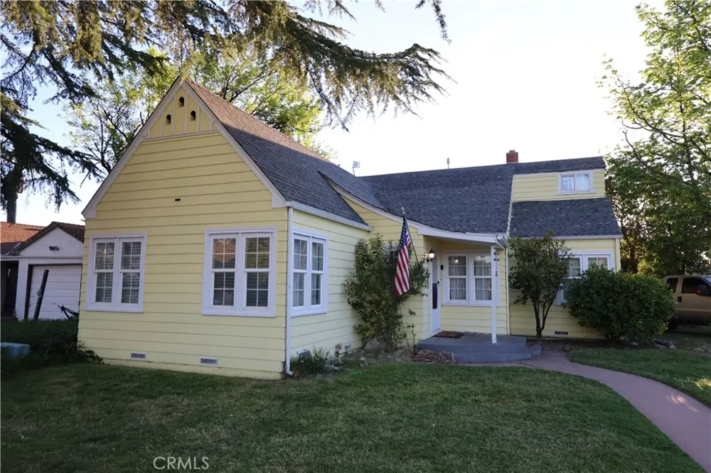 409 4th St. Corning, CA 96021