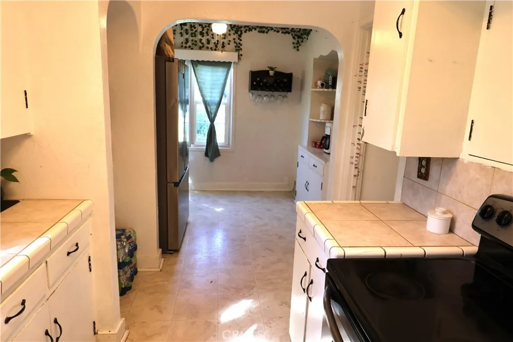 409 4th St. Corning, CA 96021
