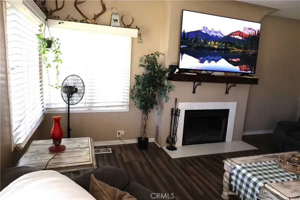 409 4th St. Corning, CA 96021