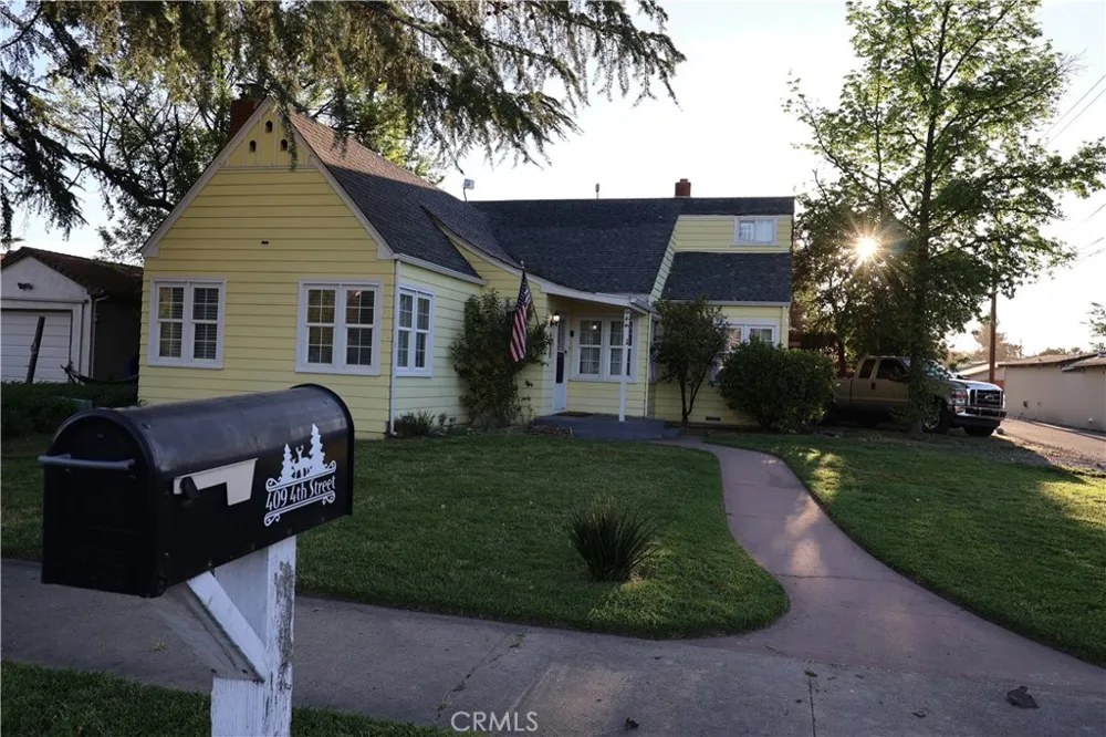 409 4th St. Corning, CA 96021