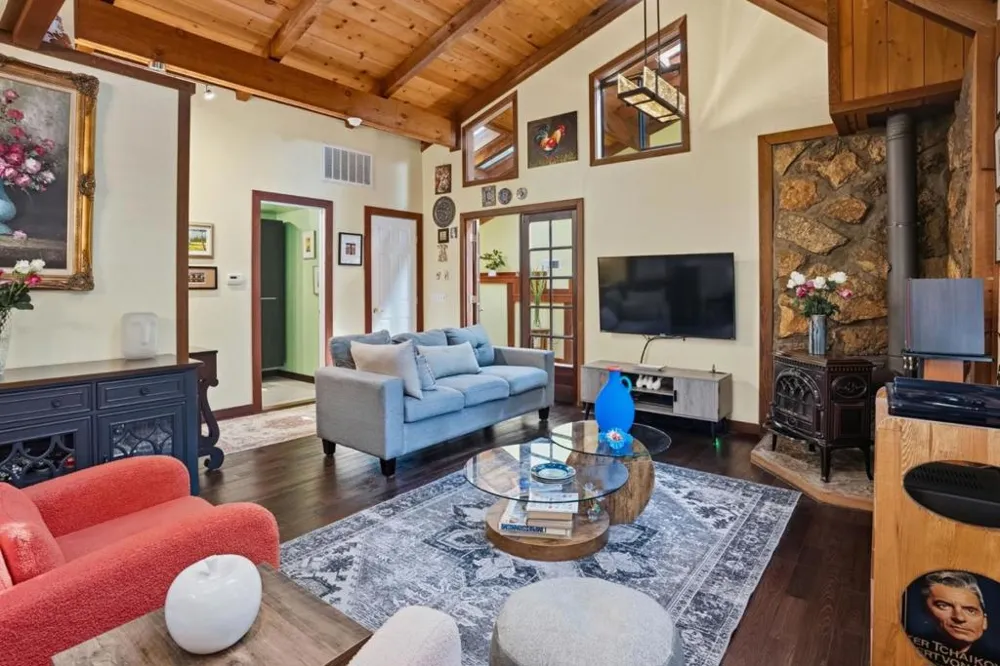 14161 Old Japanese Road Los Gatos, CA 95033