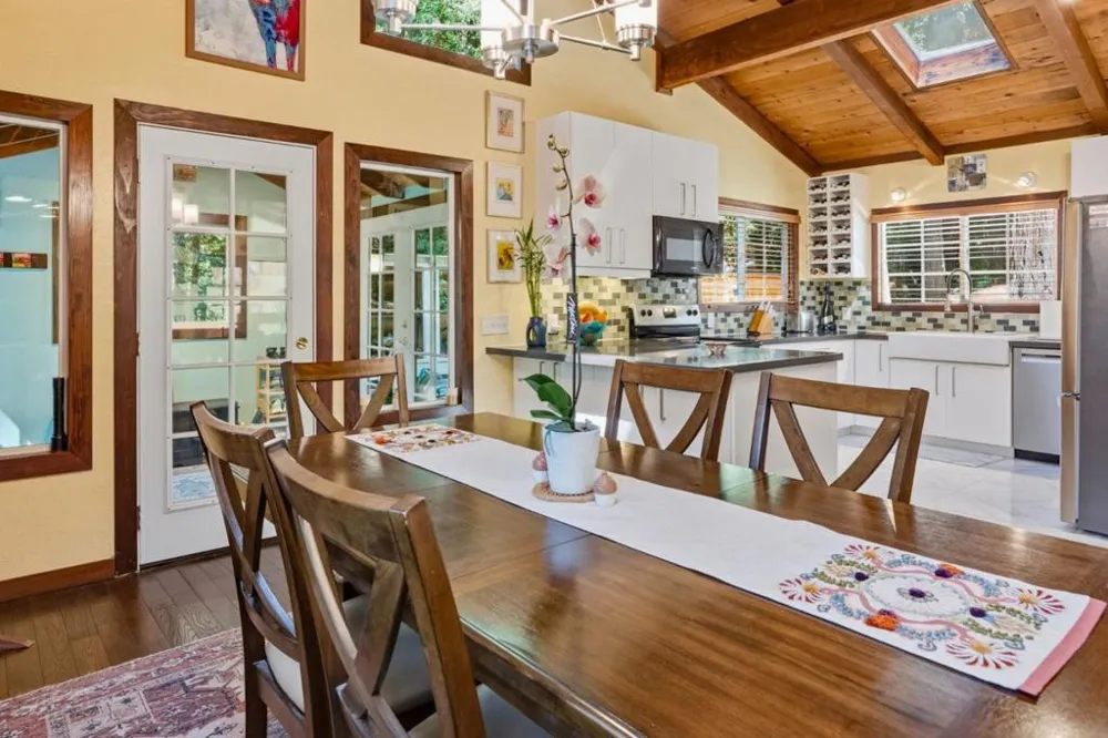 14161 Old Japanese Road Los Gatos, CA 95033