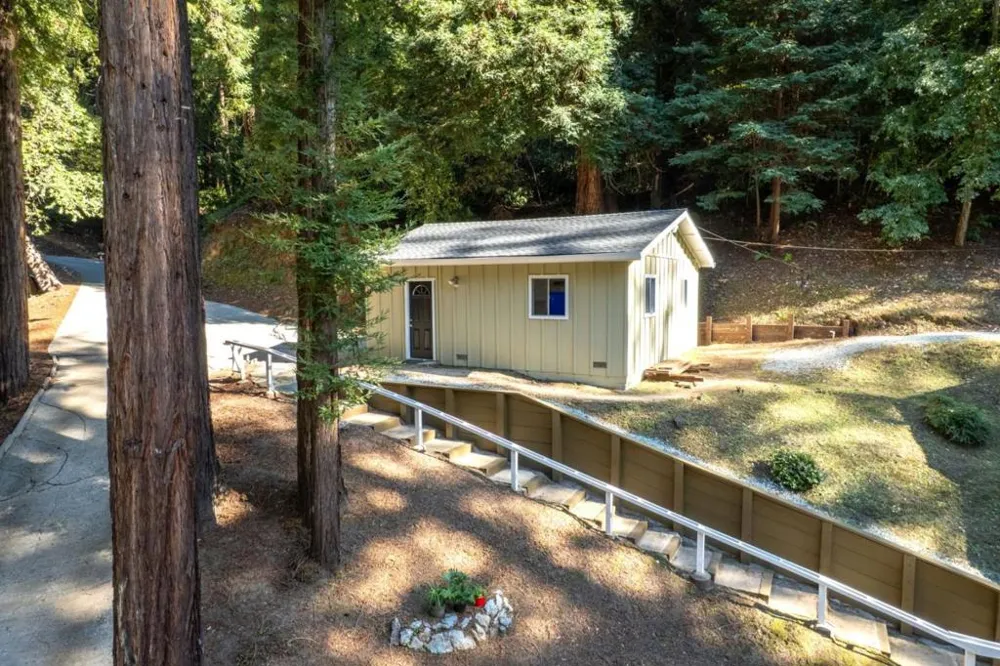 14161 Old Japanese Road Los Gatos, CA 95033