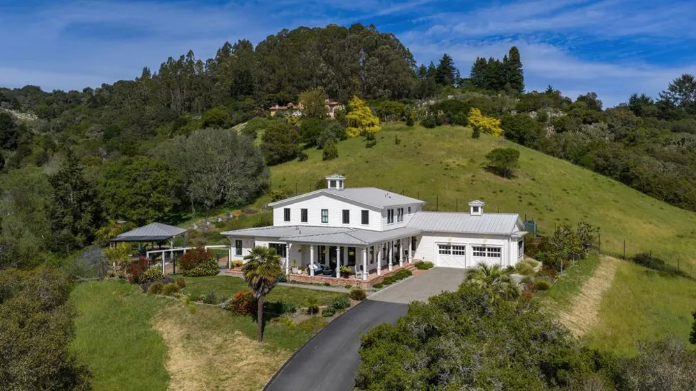 365 Race Horse Lane Watsonville, CA 95076