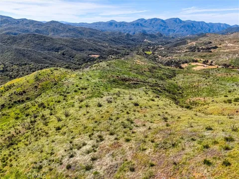 1 Decker Canyon Road