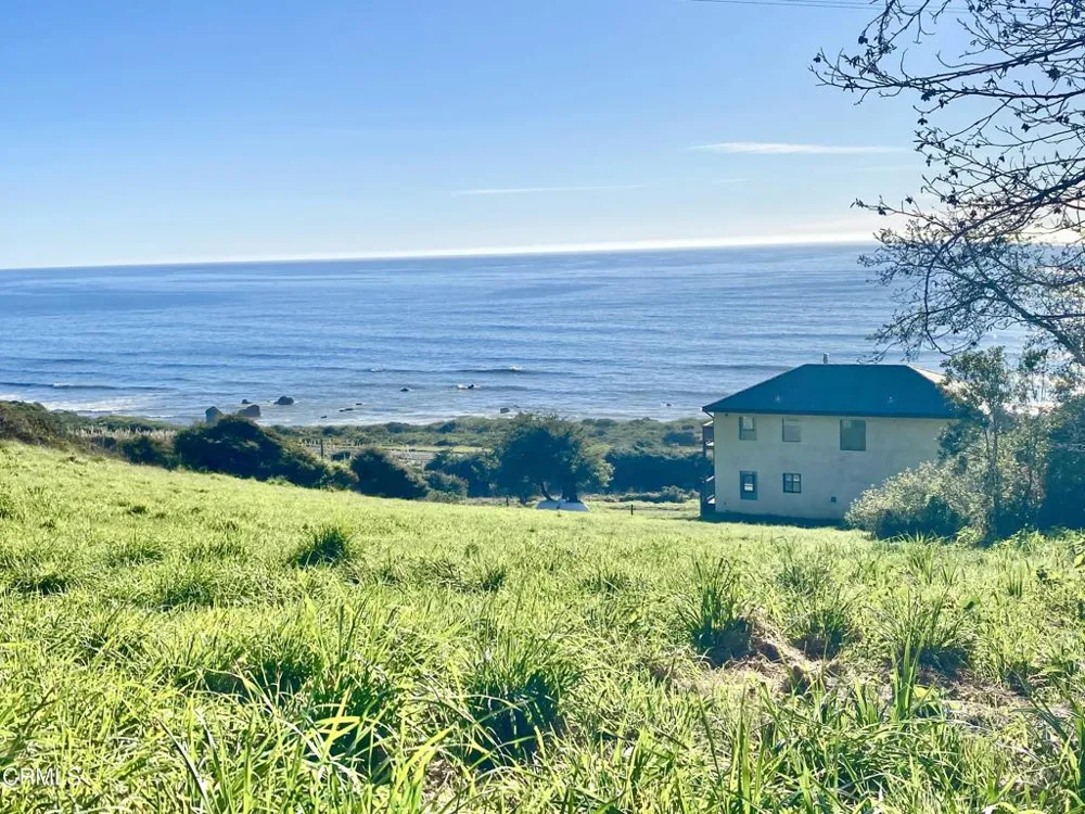 41301 Seascape Drive Westport, CA 95488