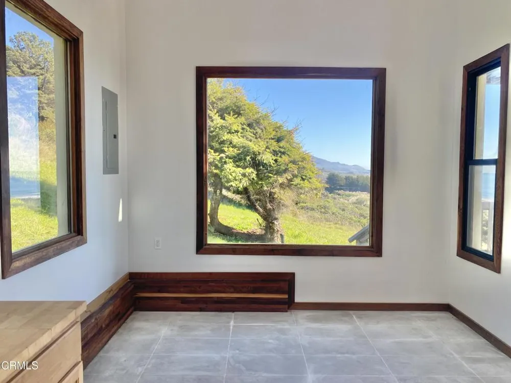 41301 Seascape Drive Westport, CA 95488