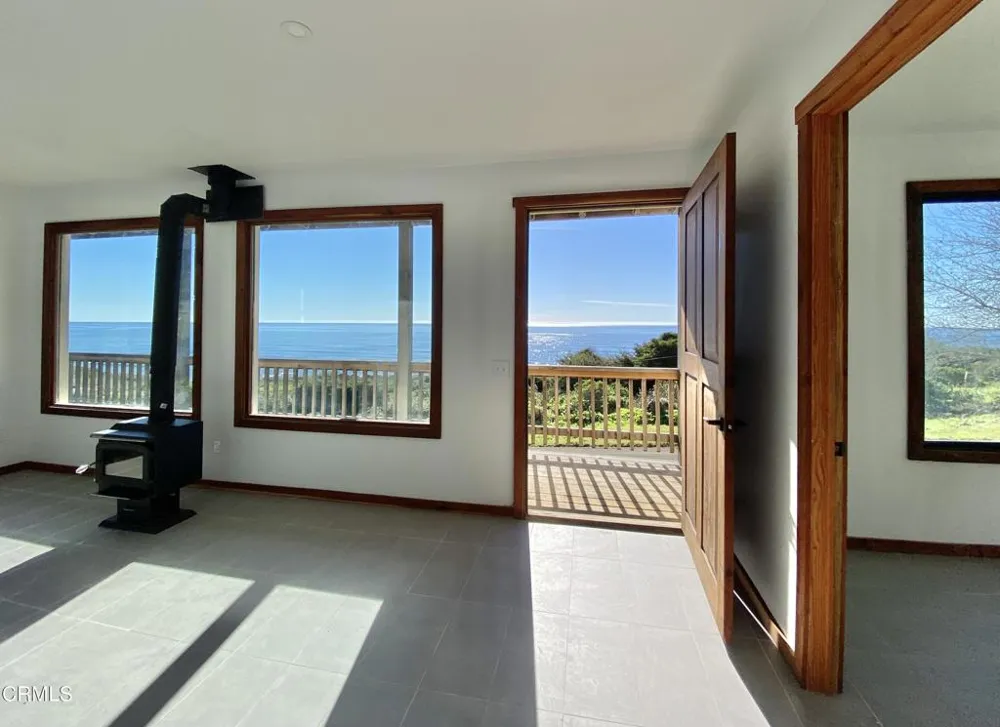41301 Seascape Drive Westport, CA 95488