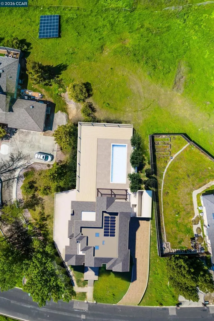 413 Shirlee Dr. Danville, CA 94526