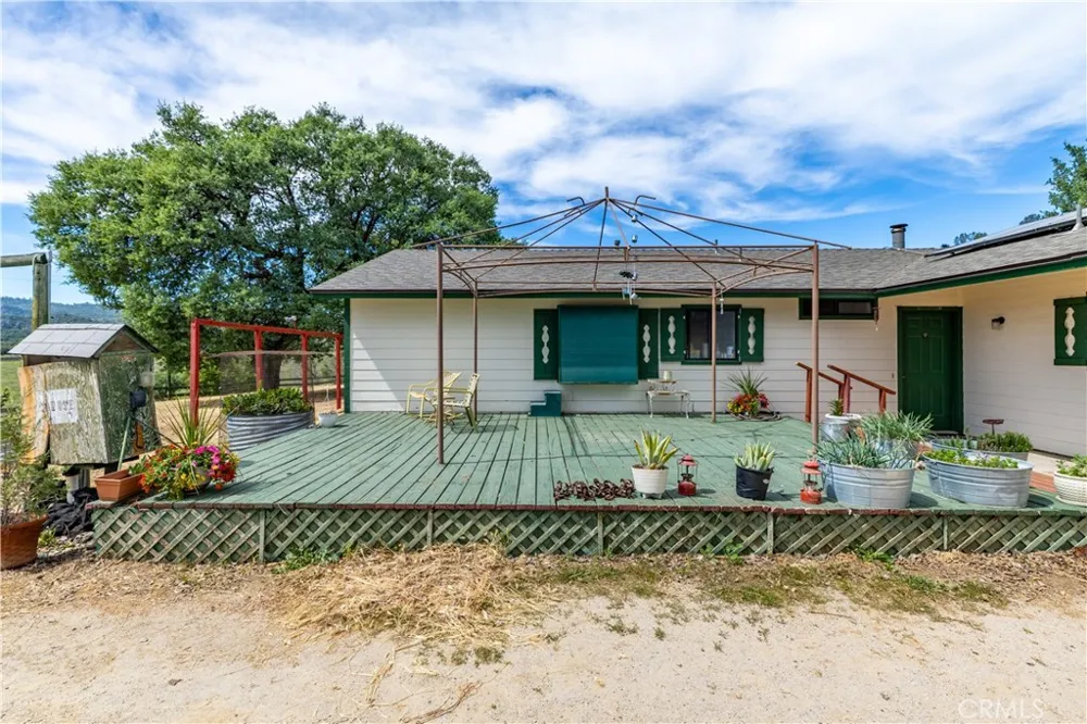 70331 Vineyard Canyon Rd. San Miguel, CA 93451
