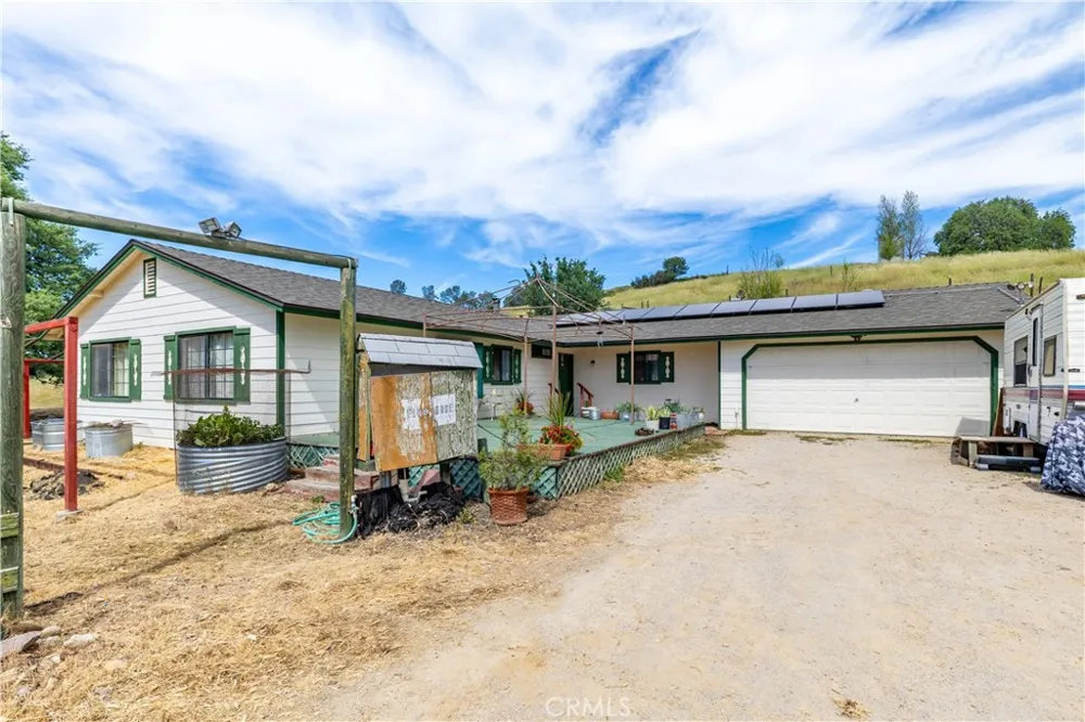 70331 Vineyard Canyon Rd. San Miguel, CA 93451