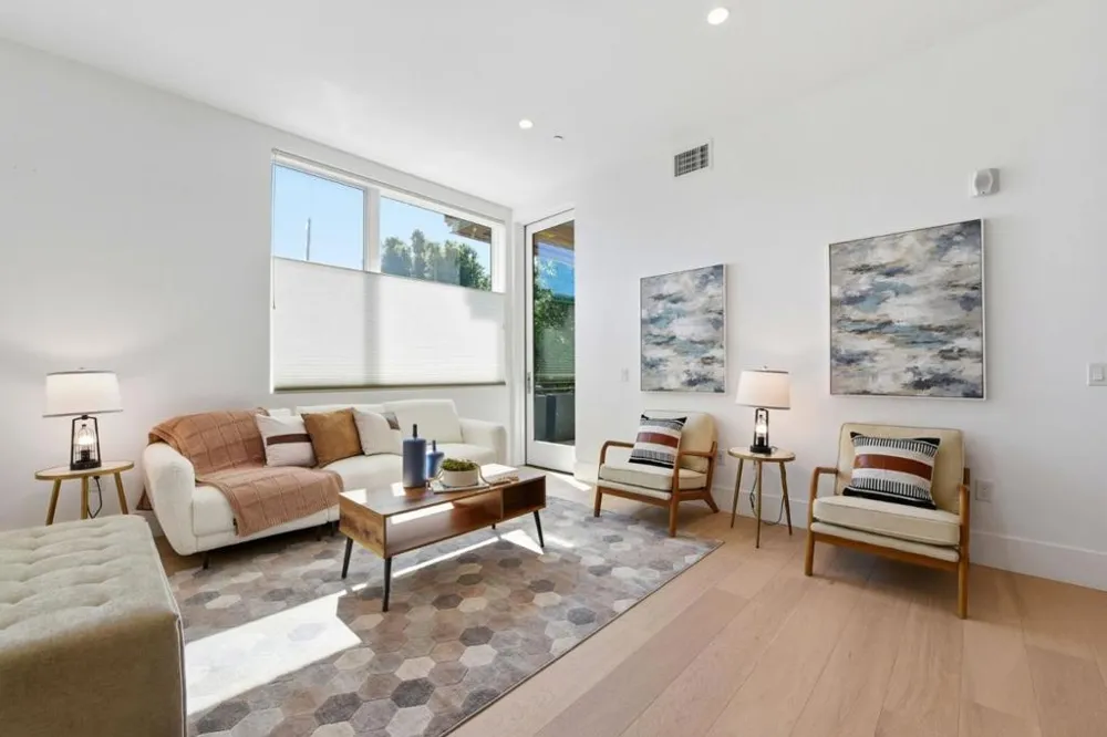 4880 El Camino Real #23 Los Altos, CA 94022