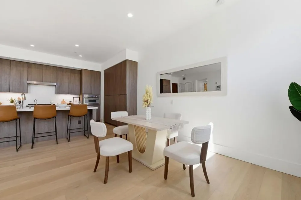 4880 El Camino Real #23 Los Altos, CA 94022