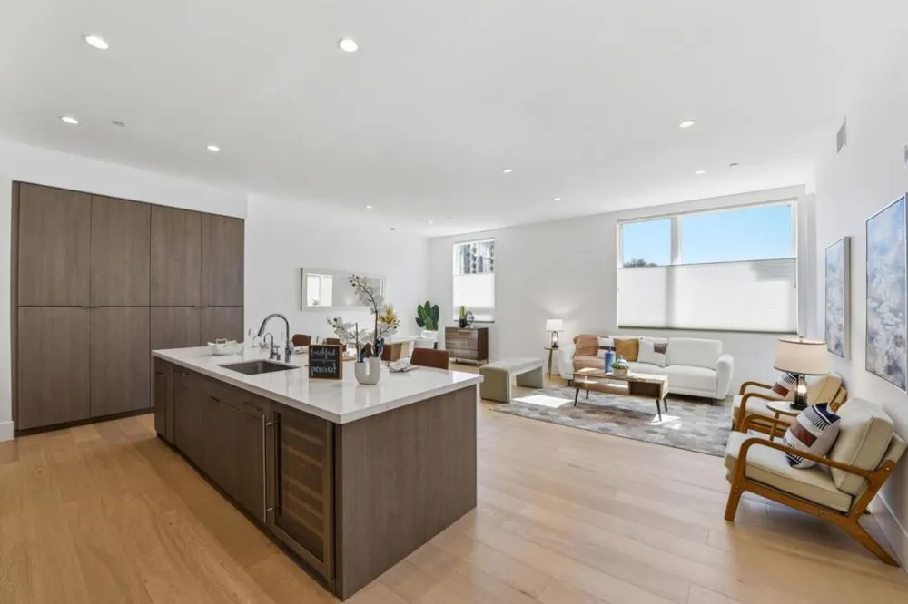 4880 El Camino Real #23 Los Altos, CA 94022