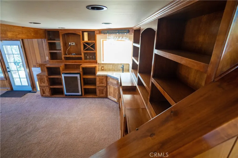 683 Maxson Drive Twin Peaks, CA 92391