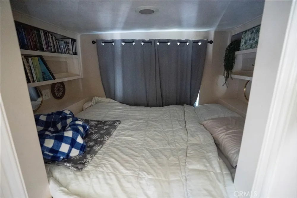 683 Maxson Drive Twin Peaks, CA 92391