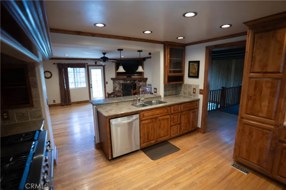 683 Maxson Drive Twin Peaks, CA 92391