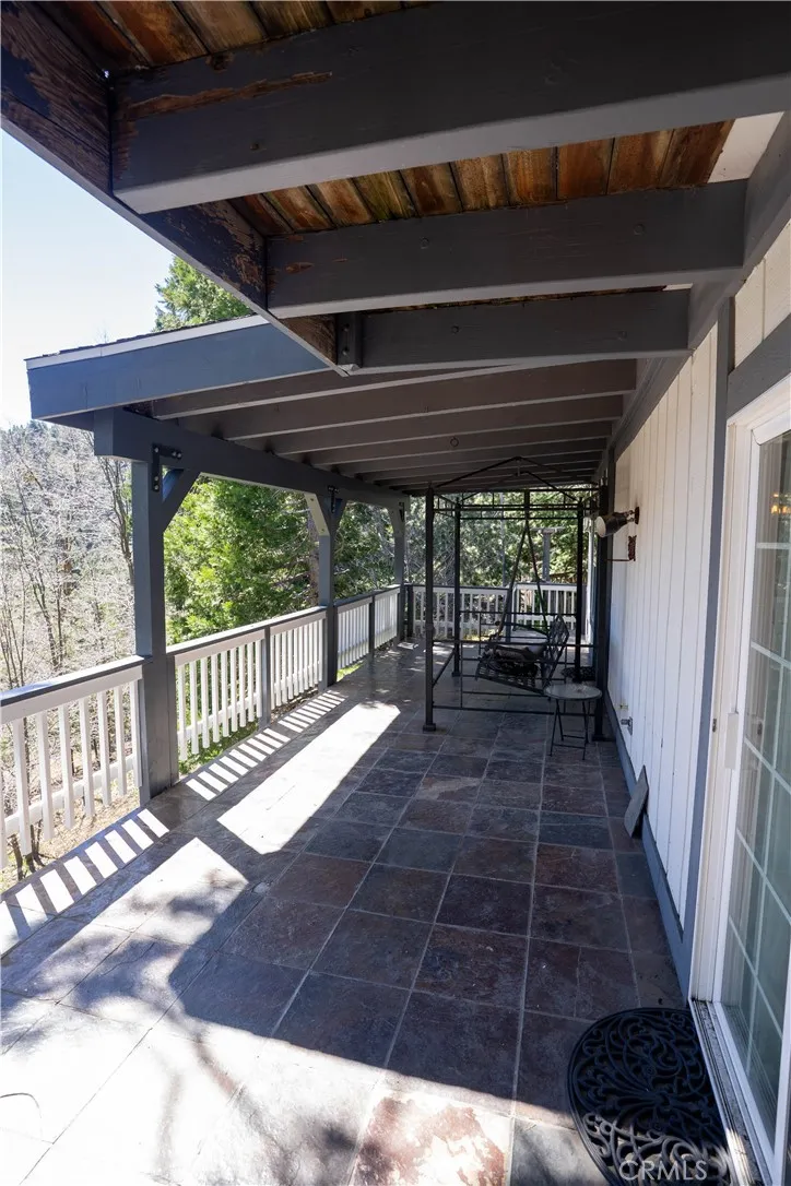 683 Maxson Drive Twin Peaks, CA 92391