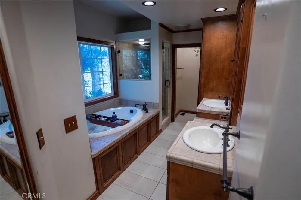 683 Maxson Drive Twin Peaks, CA 92391