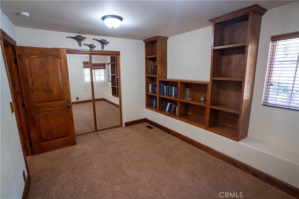 683 Maxson Drive Twin Peaks, CA 92391