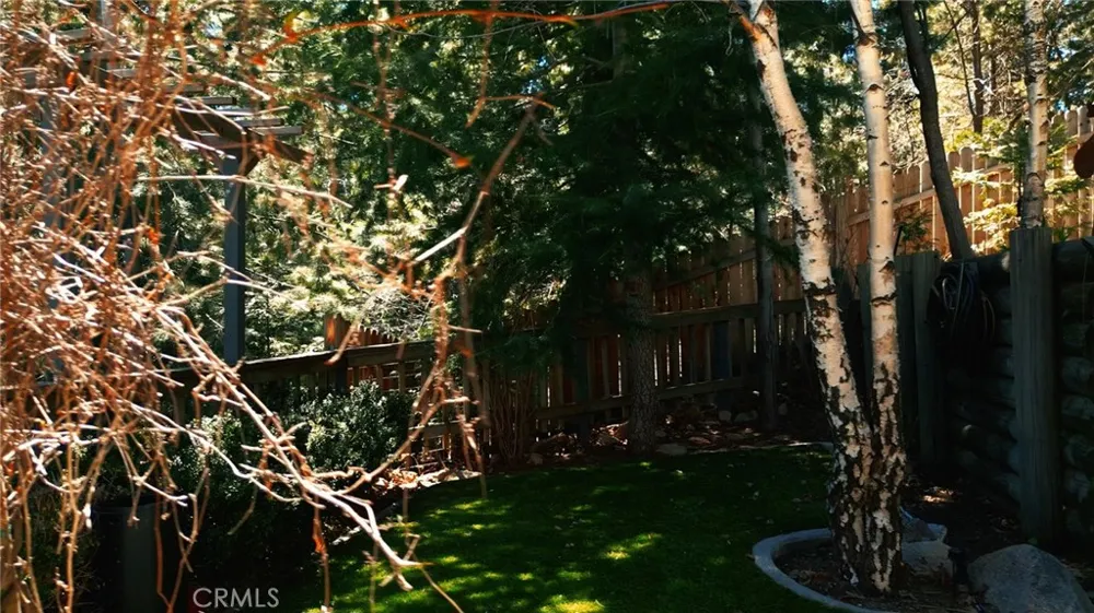 683 Maxson Drive Twin Peaks, CA 92391