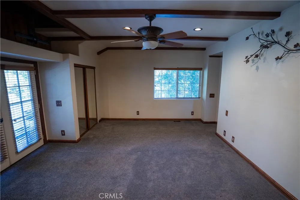 683 Maxson Drive Twin Peaks, CA 92391