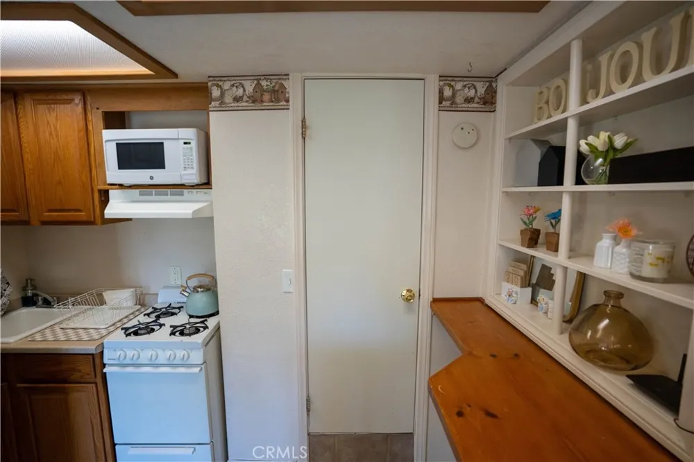 683 Maxson Drive Twin Peaks, CA 92391