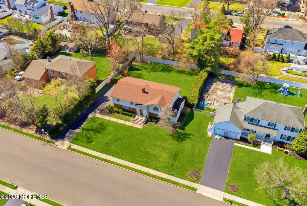 9 Darien Drive West Long Branch, NJ 07764