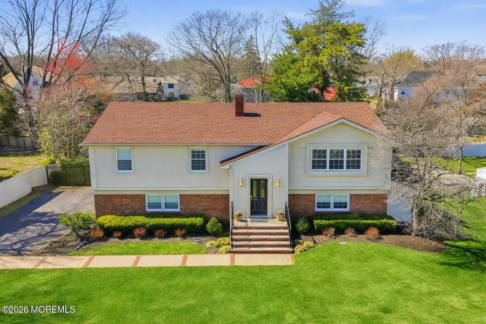 9 Darien Drive West Long Branch, NJ 07764