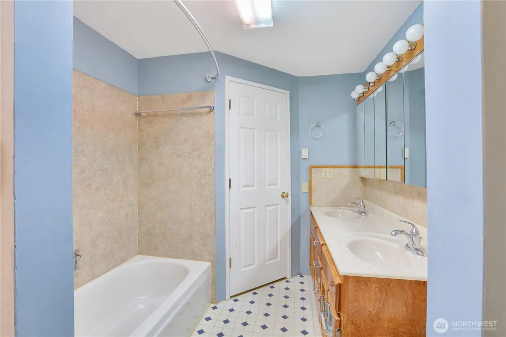 45337 Main Street Concrete, WA 98237