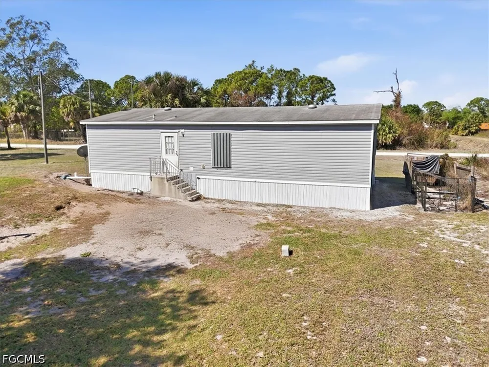 S Kennel Street Clewiston, FL 33440