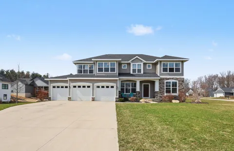 2803 Pinehill Drive
