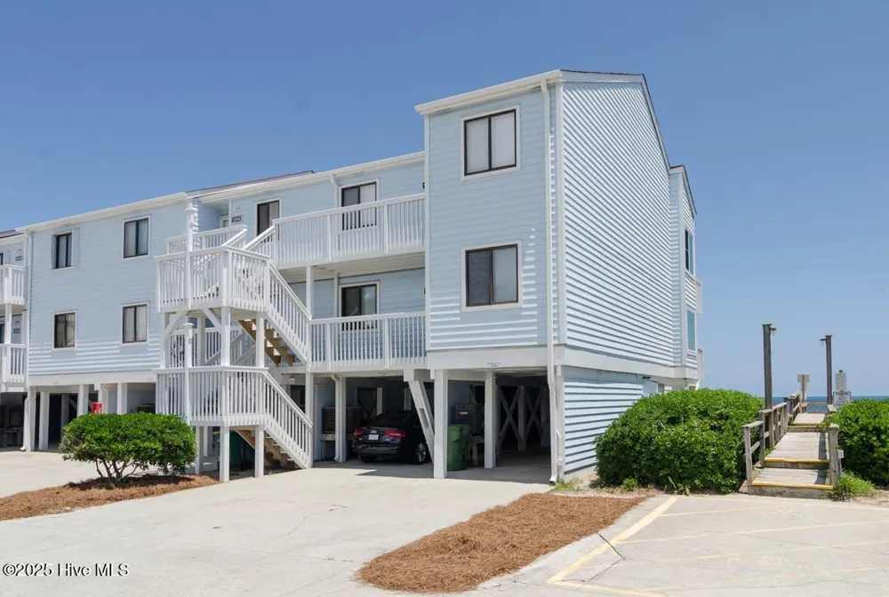 1207 Sand Dollar Court Kure Beach, NC 28449
