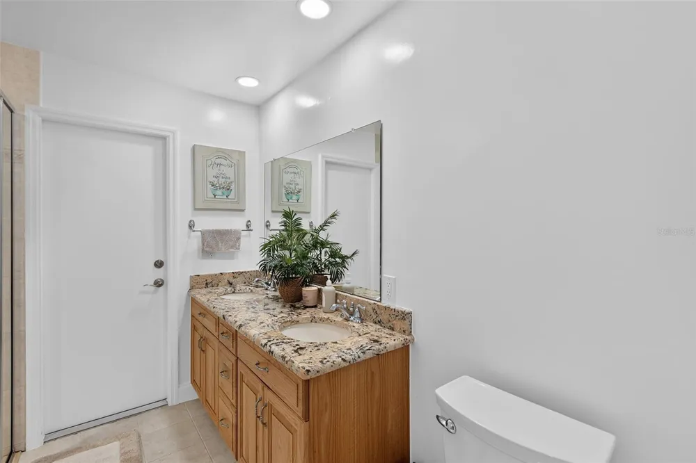 29 SE 10TH AVENUE Cape Coral, FL 33990